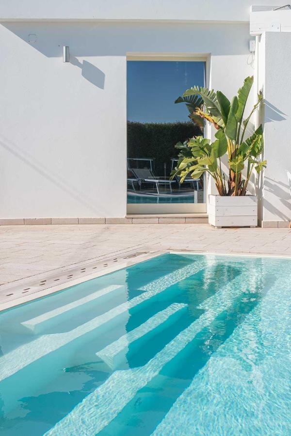 La Chiocciola Bed & Breakfast Castrignano del Capo Dış mekan fotoğraf