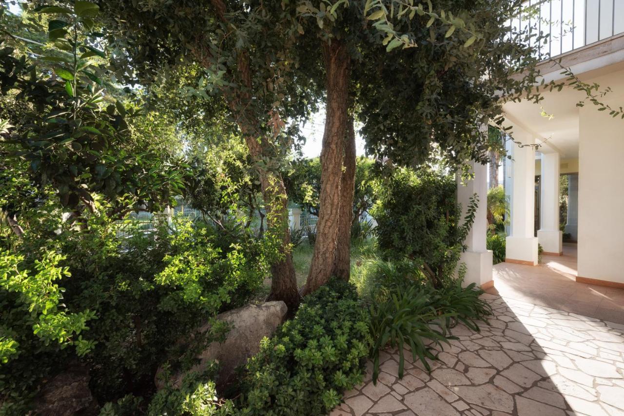 La Chiocciola Bed & Breakfast Castrignano del Capo Dış mekan fotoğraf