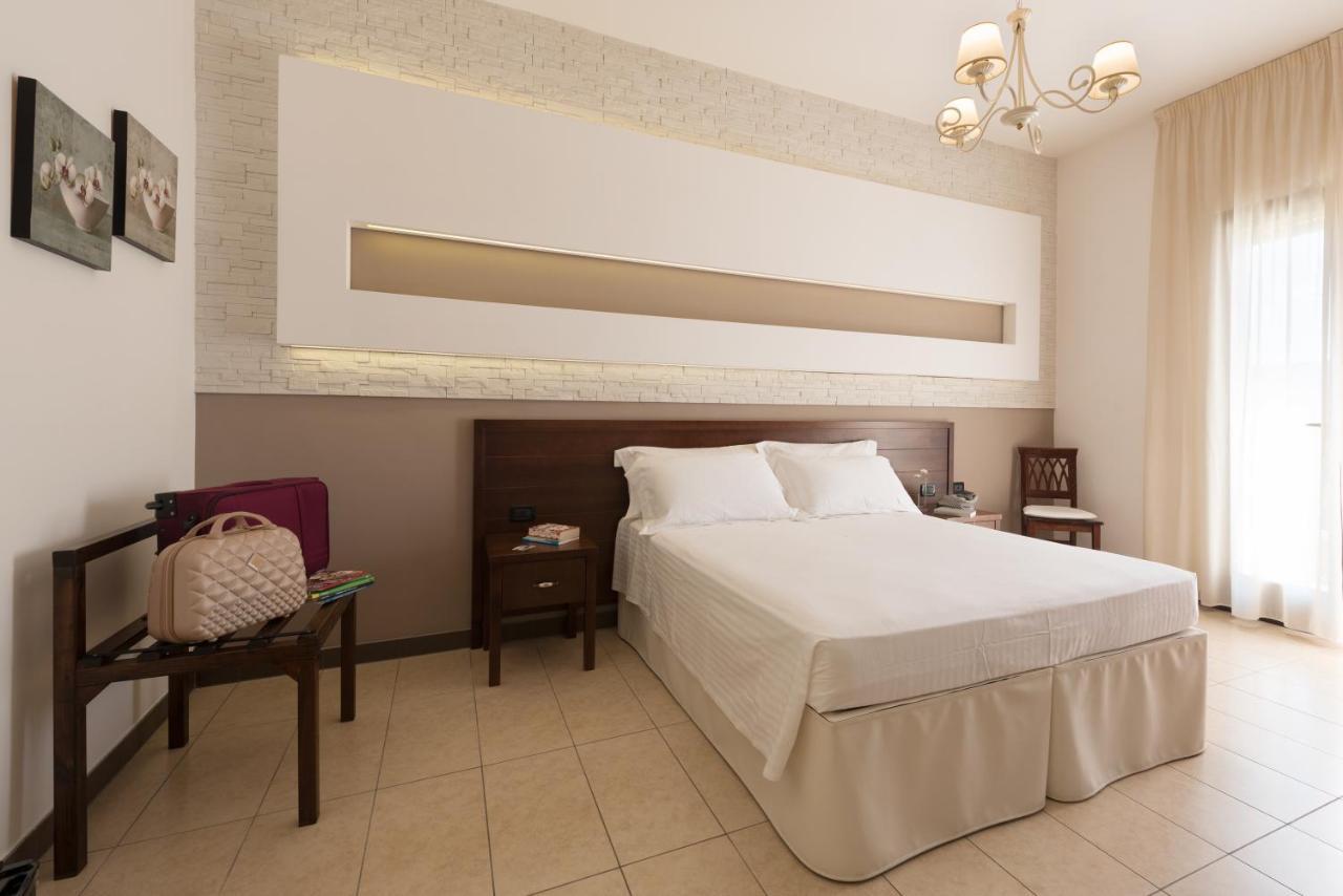 La Chiocciola Bed & Breakfast Castrignano del Capo Dış mekan fotoğraf